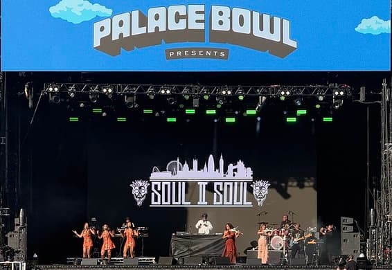 Soul II Soul on Stage at Palace Bowl Presents festival